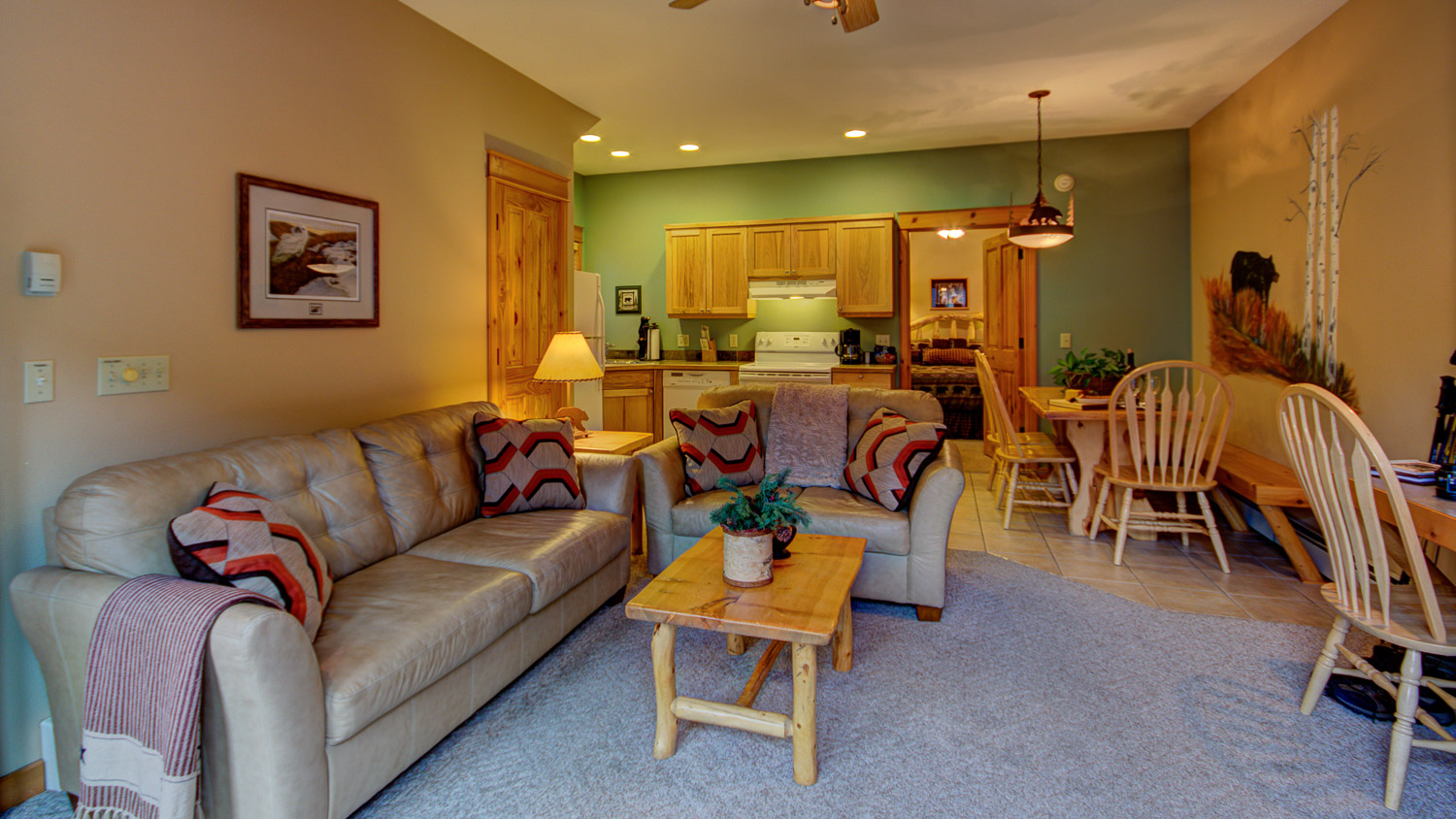 Bear Paw 3 bedroom Living area